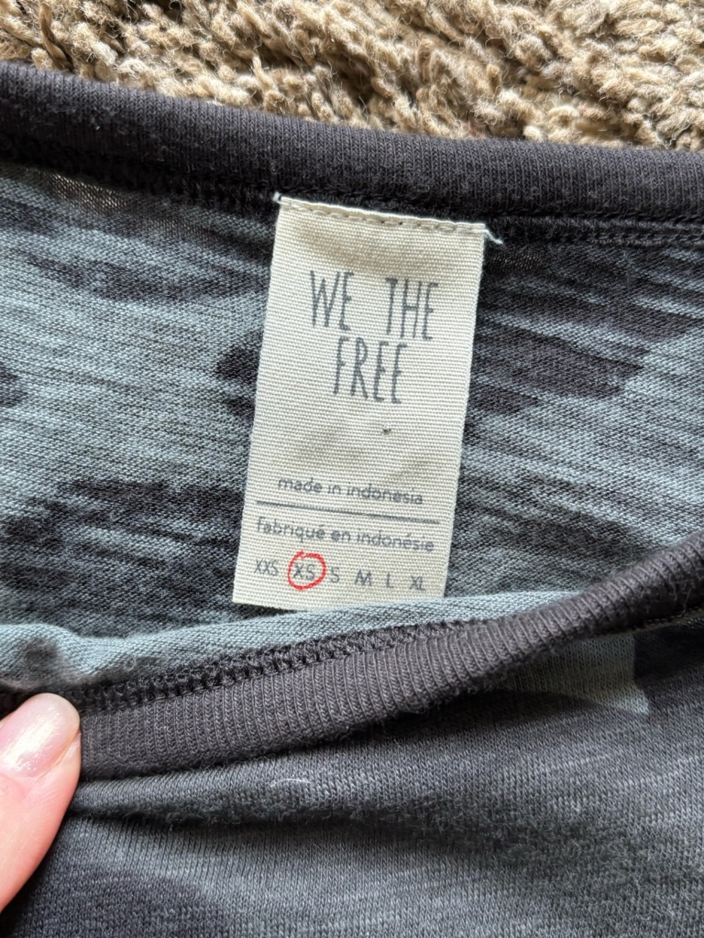 Camo Print Short Sleeve Tee - Gray & Black We the free - Picture 5 of 11